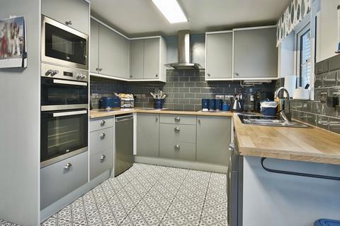 3 bedroom semi-detached house for sale, Acasta Way, Hull, HU9 5SE