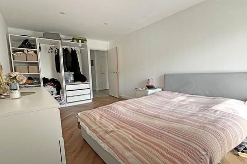 2 bedroom flat for sale, Langney Road, Eastbourne, BN22 8AG