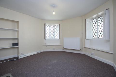 2 bedroom detached house to rent, Westbury Road, Bristol BS9