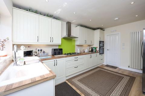 26 Fairfield Road, Wordsley, Stourbridge, DY8 5UJ