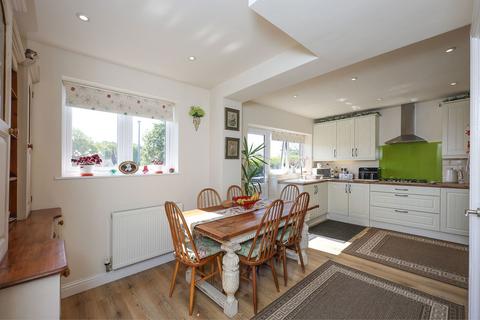 26 Fairfield Road, Wordsley, Stourbridge, DY8 5UJ