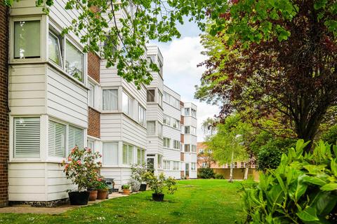 2 bedroom house for sale, Aston Court, Broomhill Road, Woodford Green
