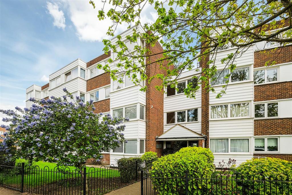 22 Aston court-18.jpg