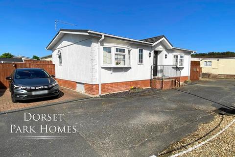 2 bedroom park home for sale, Pinehurst Park, West Moors, West Moors