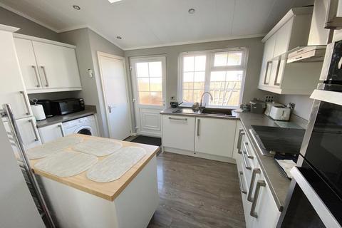 2 bedroom park home for sale, Pinehurst Park, West Moors, West Moors