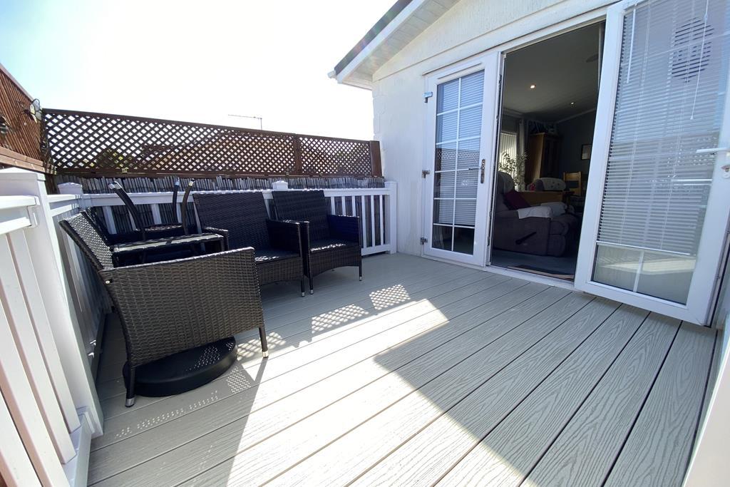 80pine decka (Copy)
