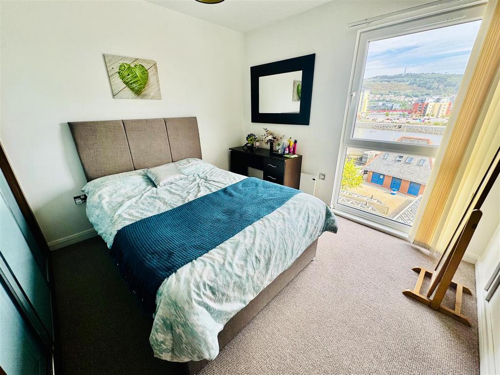 Bed 1 a.jpg
