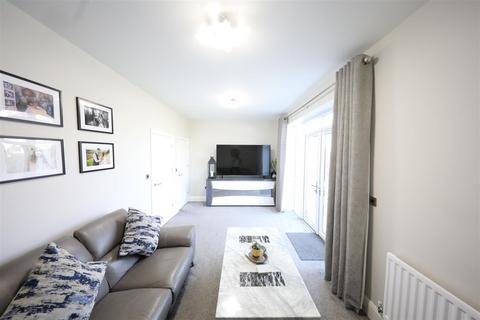 3 bedroom terraced house for sale, Heritage Road, Kingswood, Hull