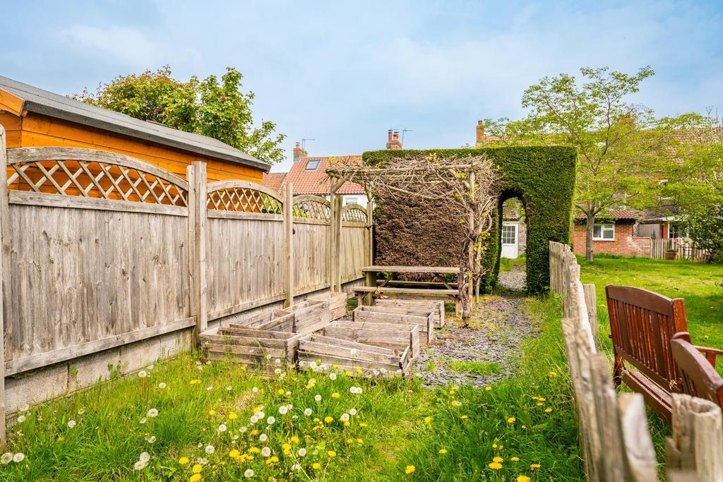 15 North End Road, Yatton, BS49 4 AL 37.jpg