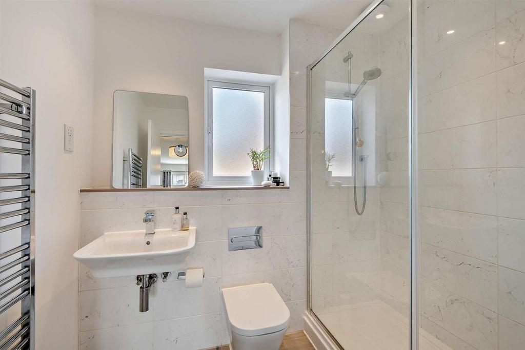Bedroom 1 En Suite