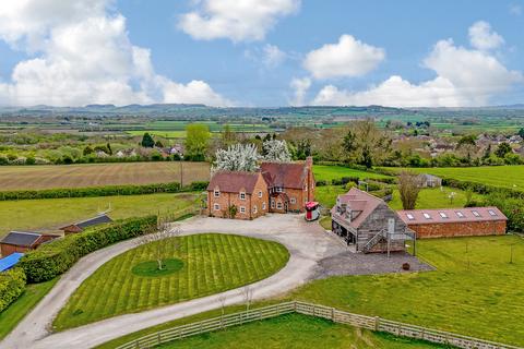 5 bedroom detached house for sale, Rugby Road, Stockton, Southam Warwickshire CV47 8HS