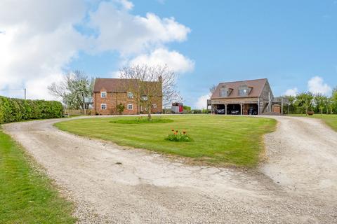5 bedroom detached house for sale, Rugby Road, Stockton, Southam Warwickshire CV47 8HS