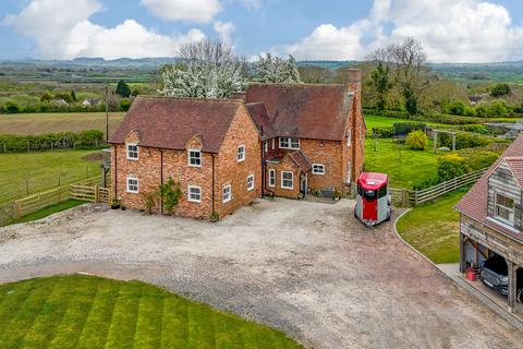 5 bedroom detached house for sale, Rugby Road, Stockton, Southam Warwickshire CV47 8HS
