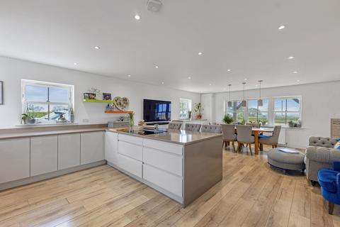 5 bedroom detached house for sale, Rugby Road, Stockton, Southam Warwickshire CV47 8HS