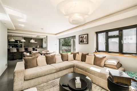 5 bedroom house for sale, Hermitage Close, London