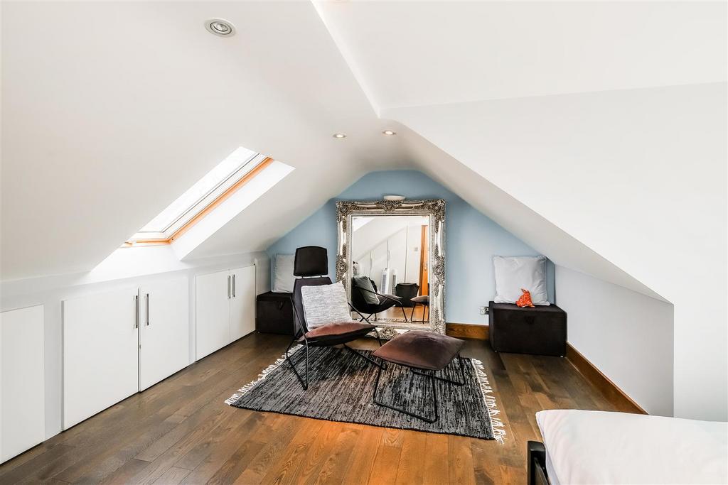 17 Hermitage Close-2.jpg