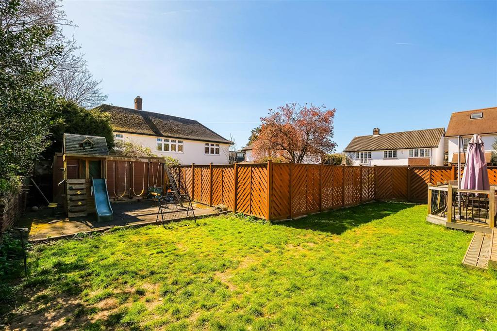 17 Hermitage Close-43.jpg