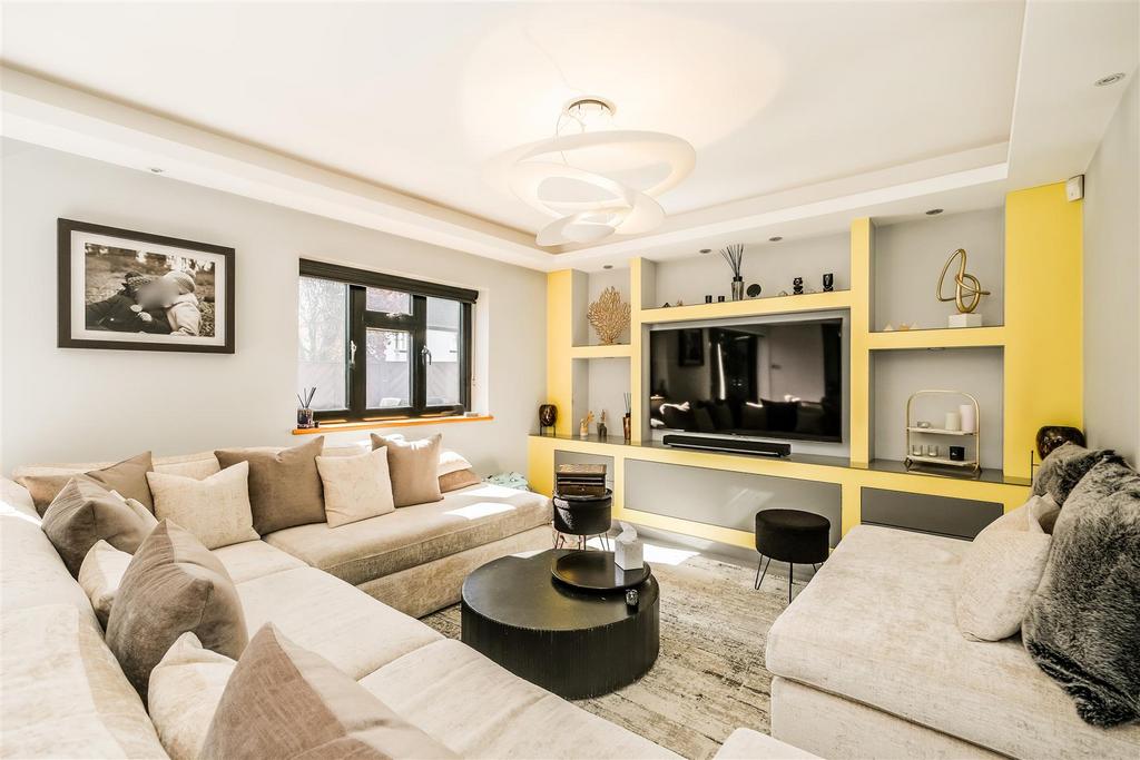 17 Hermitage Close-31.jpg
