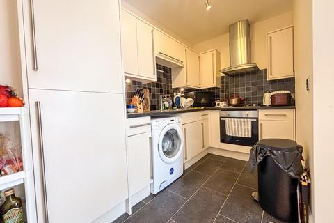 2 bedroom apartment to rent, Peache Road, Bristol BS16