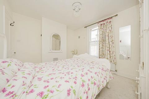 2 bedroom terraced house for sale, Evelyn Road, Richmond