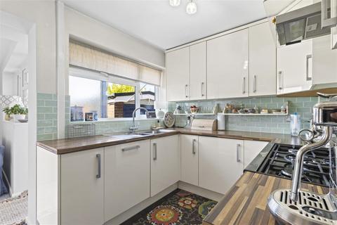 4 bedroom semi-detached bungalow for sale, Fairholme Road, Newhaven