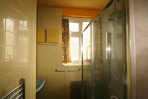 3 bedroom semi-detached house for sale, Selsdon Road West Norwood London SE 27