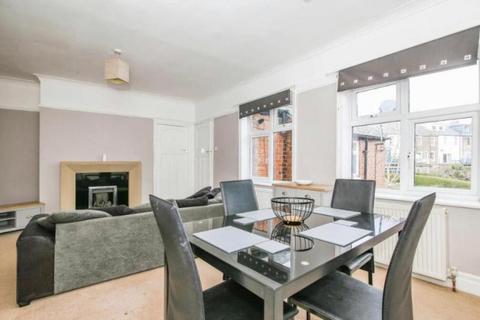 2 bedroom ground floor flat to rent, Craghall Dene, Newcastle upon Tyne NE3