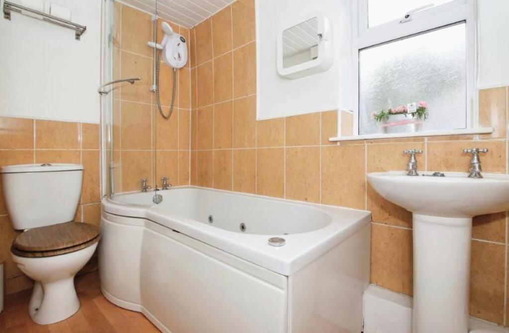 Experience a beautifully designed bathroom suit...