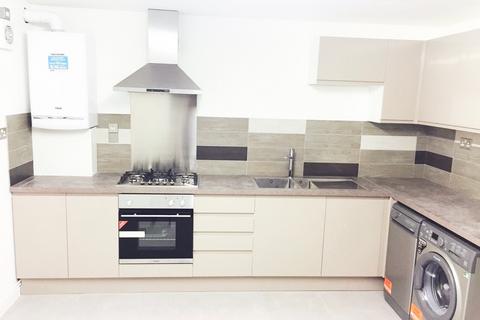 6 bedroom house to rent, Gadd Street, Nottingham NG7