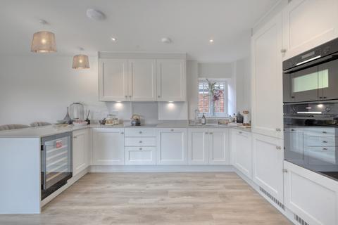4 bedroom detached house for sale, at Nationwide, 7 Foxglove Place, Felsted CM6