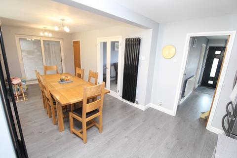 22 Greenfields, Whetstone, Leicester, LE8 6NY