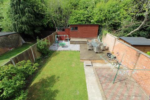 undefined, Greenfields, Leicester LE8