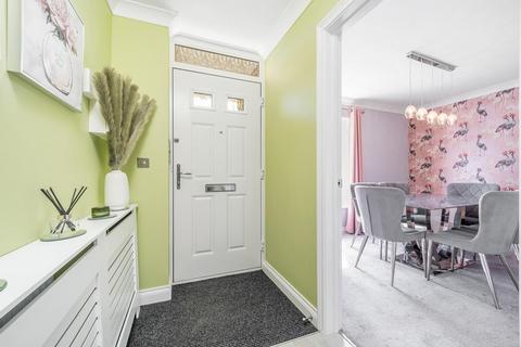 3 bedroom semi-detached house for sale, Circus Approach, Spalding