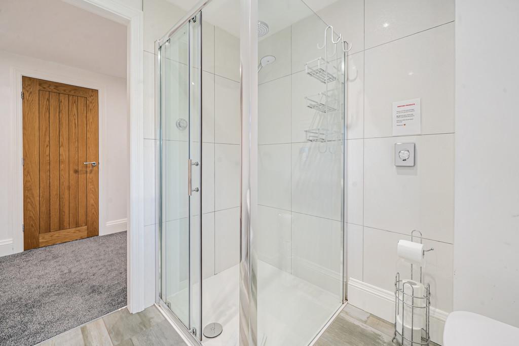 En-suite Bathroom