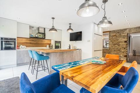 Holme Moss Gatebeck Road, Endmoor, Kendal, LA8 0HL