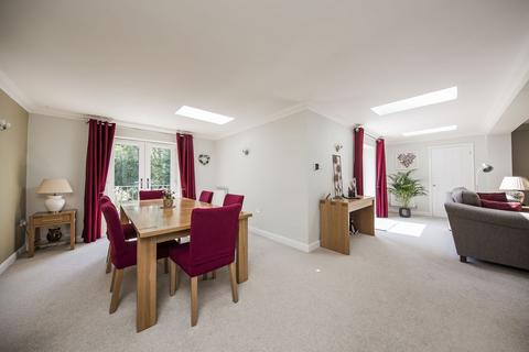4 bedroom detached house for sale, The Farthings, Crowborough