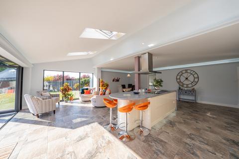 4 bedroom detached house for sale, Ruperra Close, Old St Mellons