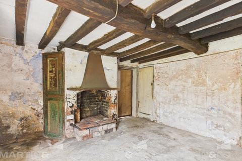 3 bedroom cottage for sale, High Street, Arksey