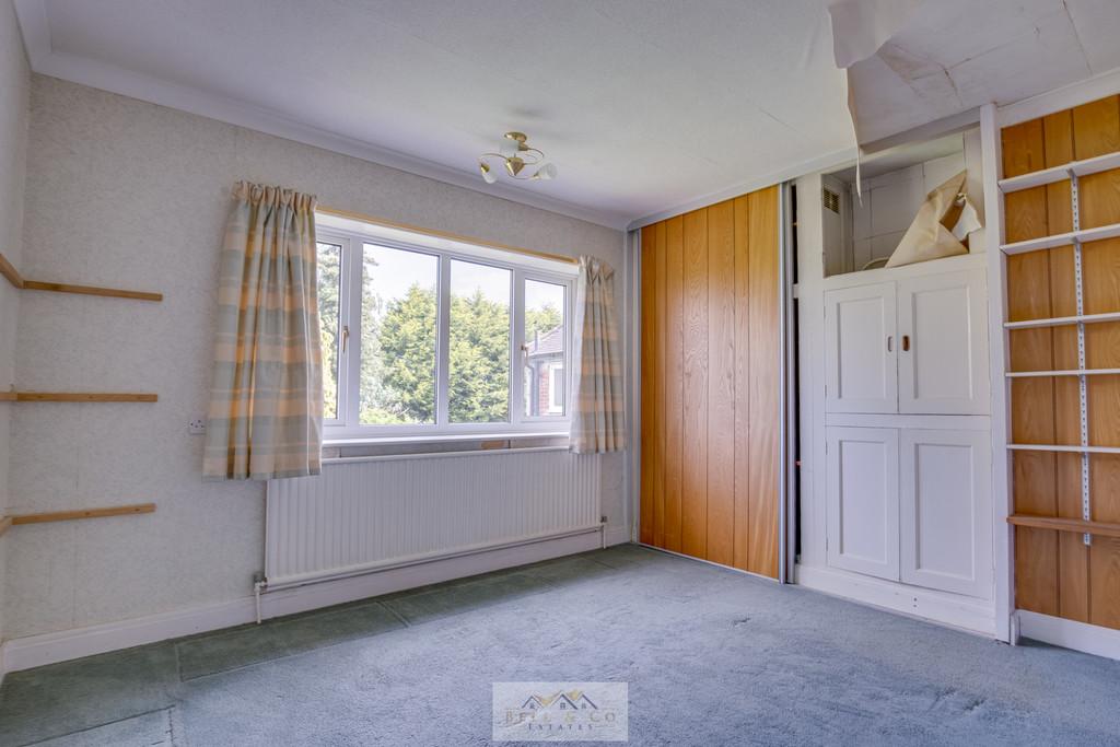Bedroom 2.3