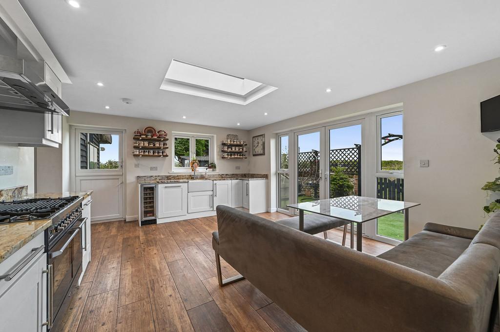 PT-DB(WP)-Mill Bungalow-16