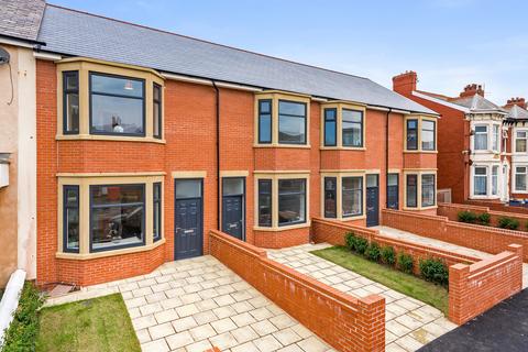 3 bed terraced house for rent in Empress Drive, Blackpool FY2