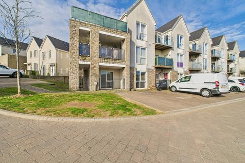 1 bedroom ground floor flat to rent, Grassendale Avenue, Plymouth PL2