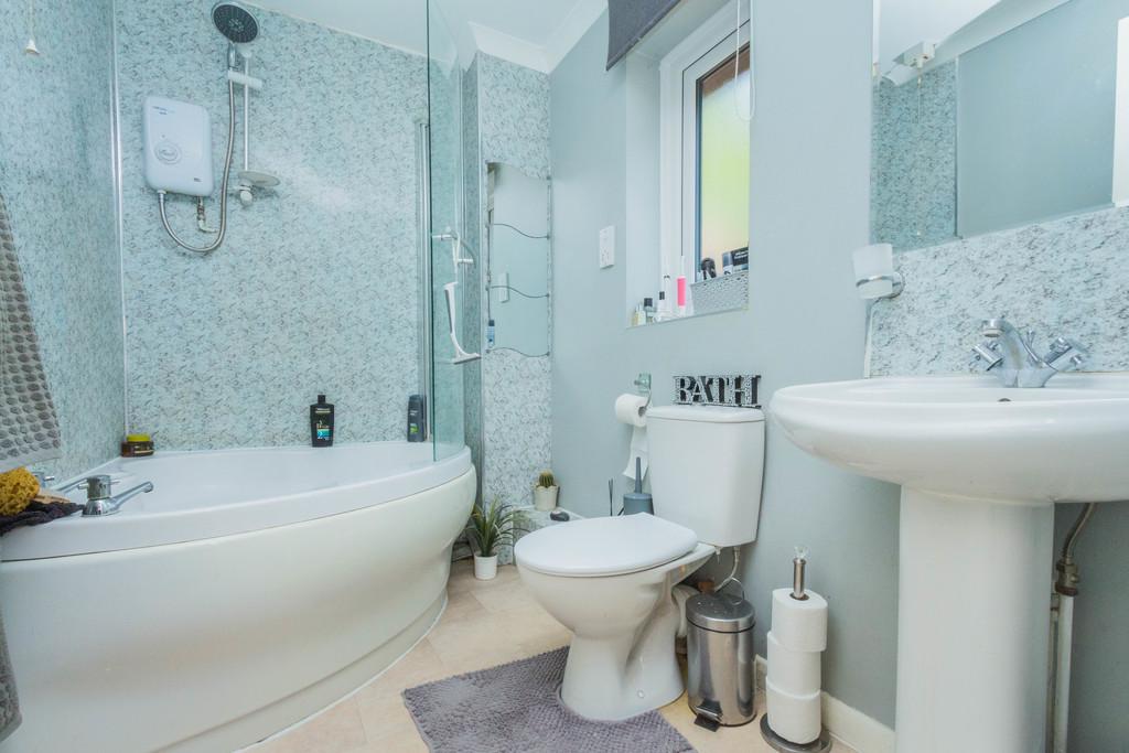 En- Suite Bathroom