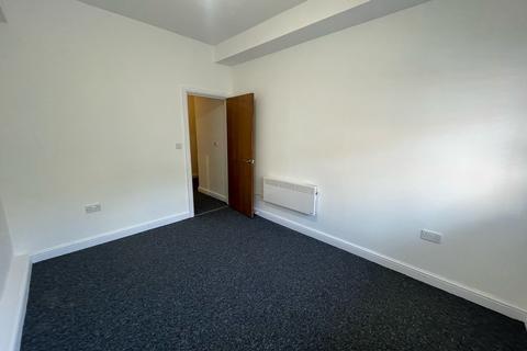 Studio to rent, Commercial Road, Southampton