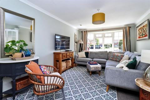 4 bedroom detached house for sale, Beautifully extended home in Newport Close, Clevedon