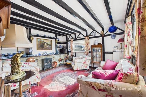 2 bedroom cottage for sale, Duck Street, Egginton