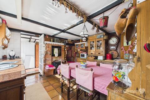 2 bedroom cottage for sale, Duck Street, Egginton
