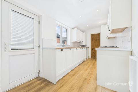 57 New Street, Uttoxeter, ST14 7QS