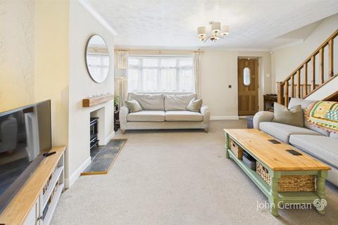 3 bedroom semi-detached house for sale, Braddon Road, Loughborough