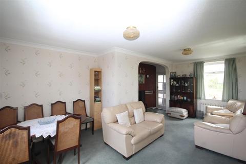 undefined, Ffordd Groesffordd, Glan Conwy, Colwyn Bay